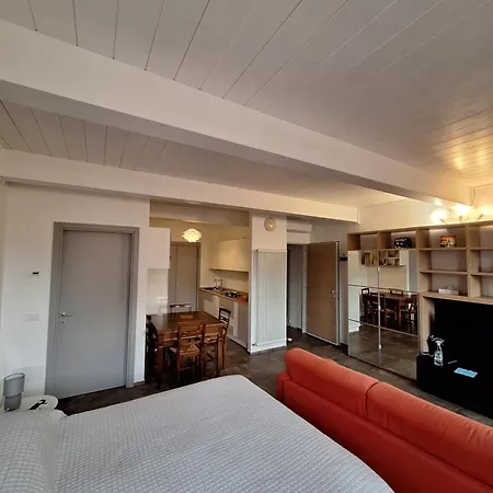 Mare Al Centro Lejlighed *